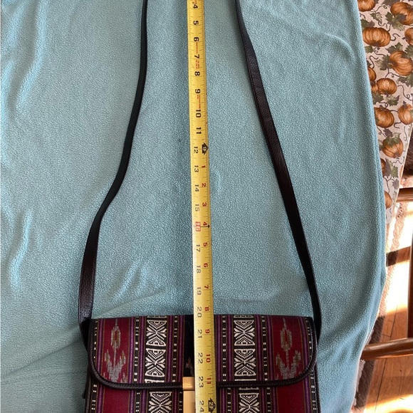 Vintage Aztec Print Purse - Picture 12 of 12